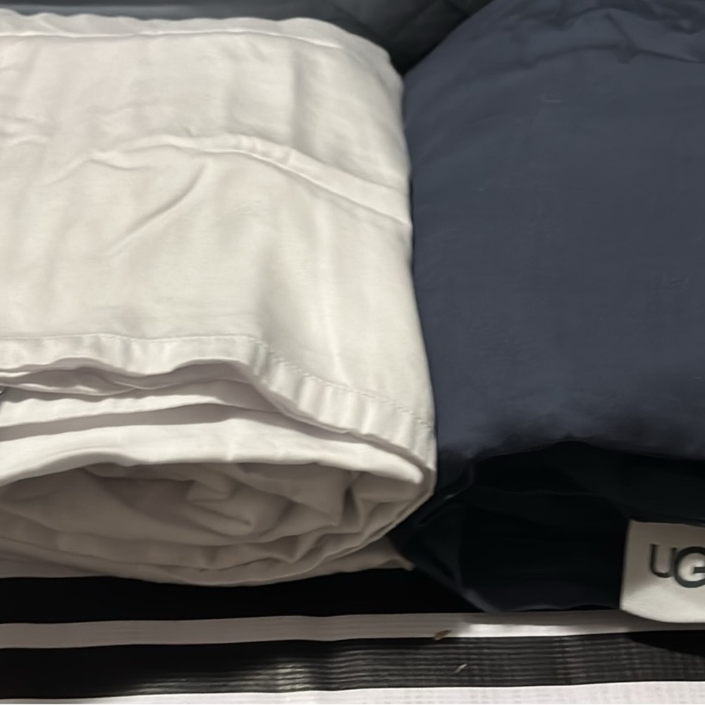 UGG White and Blue king size Haven sheet Set Luxurious Bedding